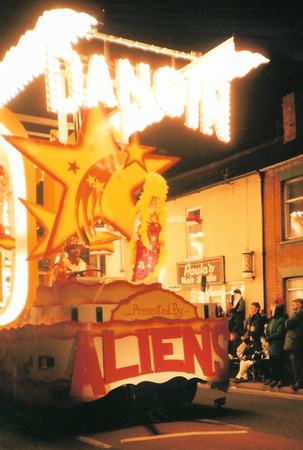Dancin - Aliens CC