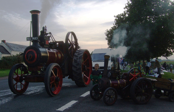 Royal Chester (Allchin General Purpose Engine) - Mike White and Fearless (Model Traction Engine)