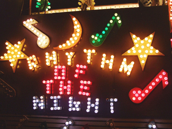 Rhythm Of The Night - Club 2000 CC